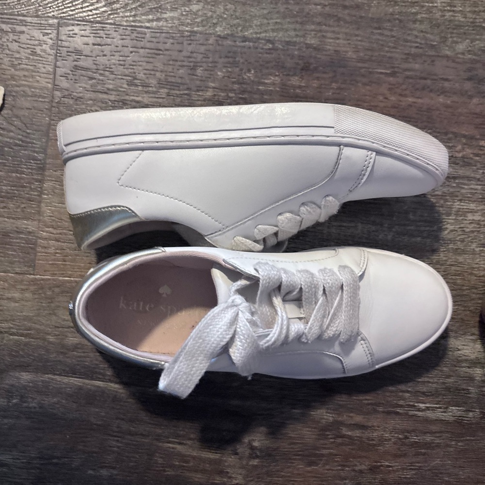 KATE SPADE WHITE LEATHER SNEAKER